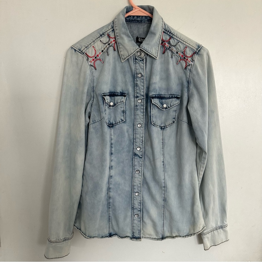 Cruel Light Blue Denim Shirt with Embroidered‎ Details